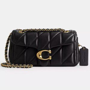 GIVEAWAY - Coach Tabby Shoulder Bag